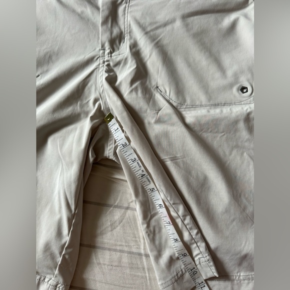 Arc'teryx quick drying hiking golf mischief shorts size 14 - Picture 2 of 10